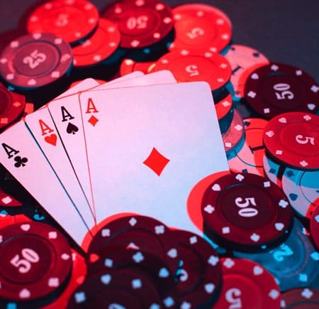 Hướng dẫn cách chơi Poker Omaha cơ bản mà bạn cần nắm rõ